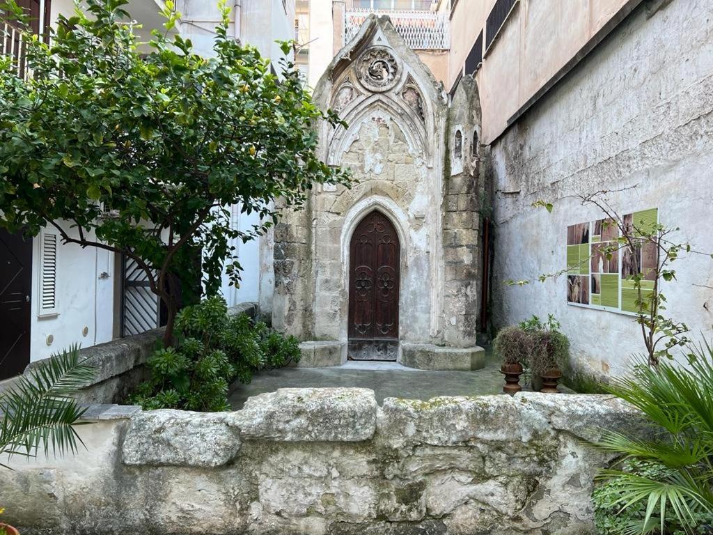 Suite Cavour Luxury Home Taranto Exteriér fotografie